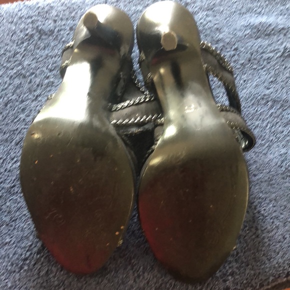 Tahari "Lauren" Peep Toe (8) - Picture 6 of 6